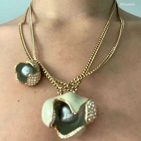 Elegant Swarovski Gold tn Pearl Statement Necklace - Picture 1 of 9